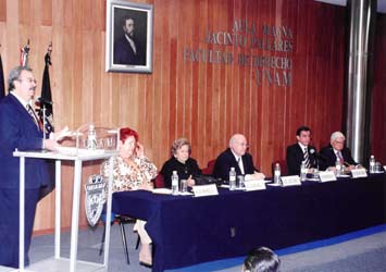 Fernando Serrano Migallón