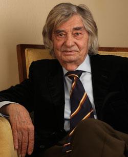 Carlos París
