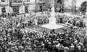 Un aspecto de la plaza de Feijoo